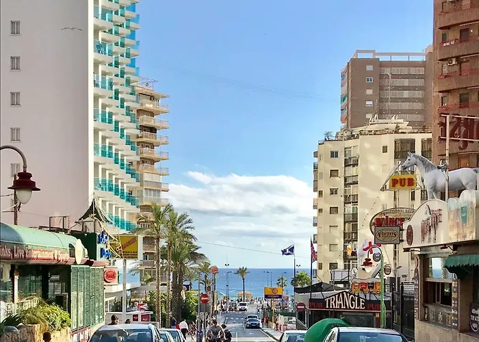 Inlesa Vistas Al Mar Benidorm